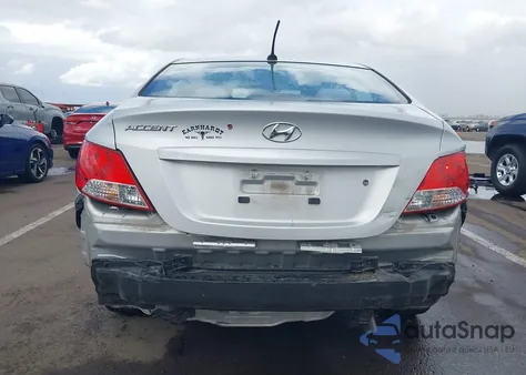 2014 Hyundai Accent Gls z USA, uszkodzony, nr VIN KMHCT4AE2EU620172